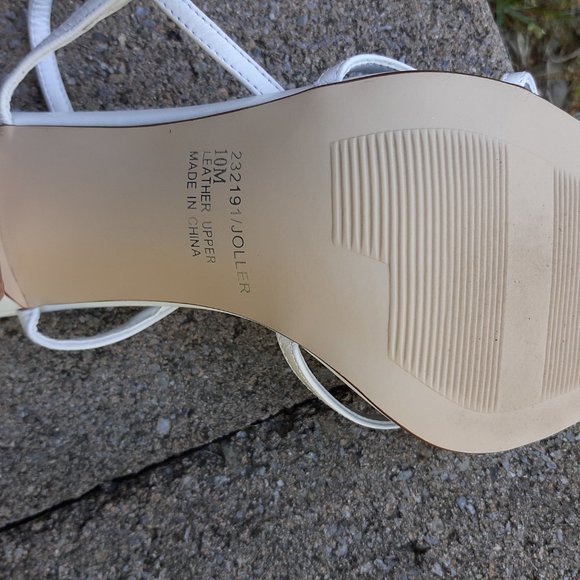 White Sandals with Heel, Size 10 - Michael Shannon - Picture 4 of 4